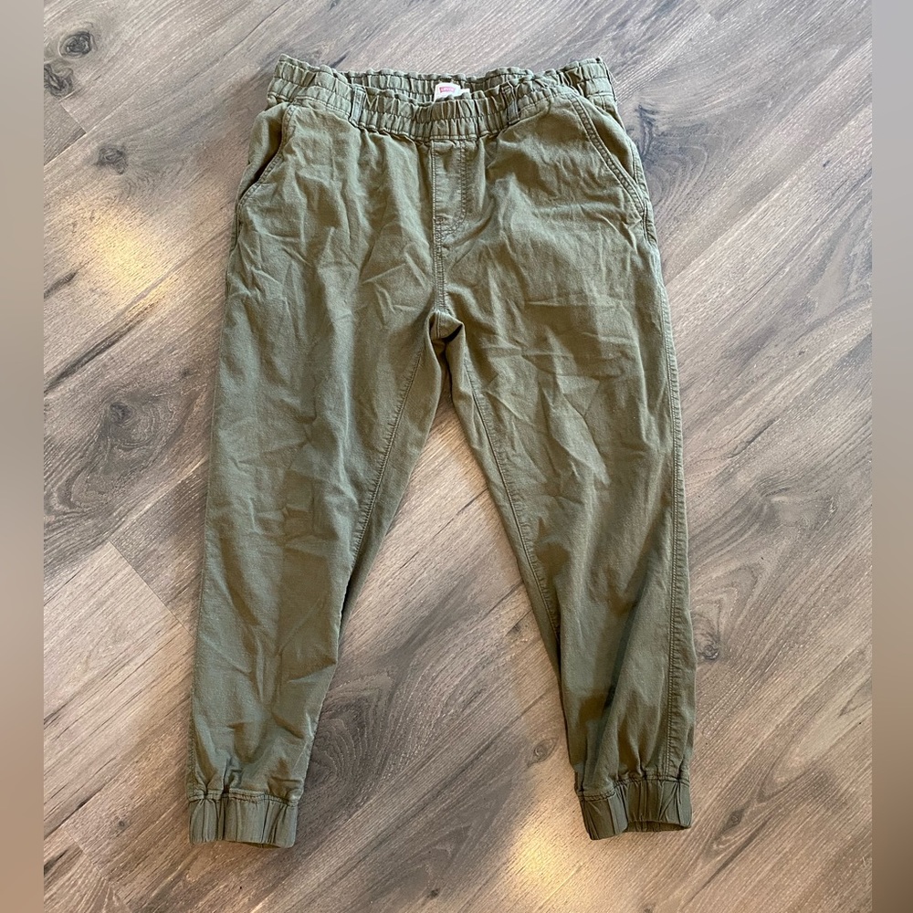 Levi’s Womens Capris Size M